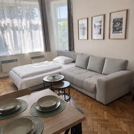Appartement 920 Pardubice