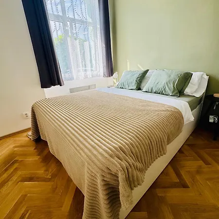 Appartement 920 *